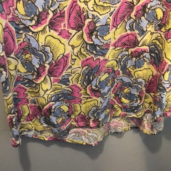 Lularoe classic T size large - Picture 5 of 5